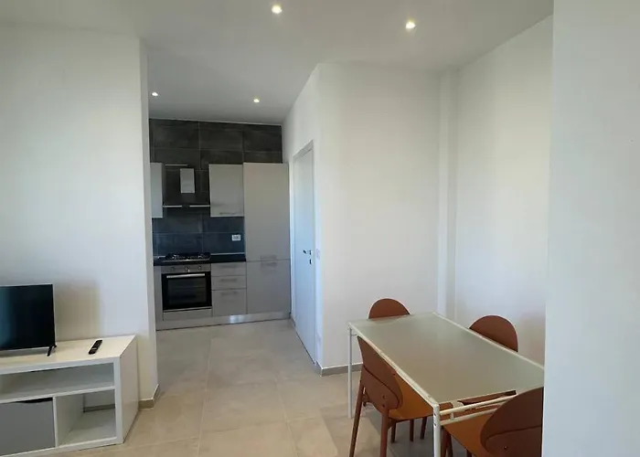 Altomare - Marina ואסטו